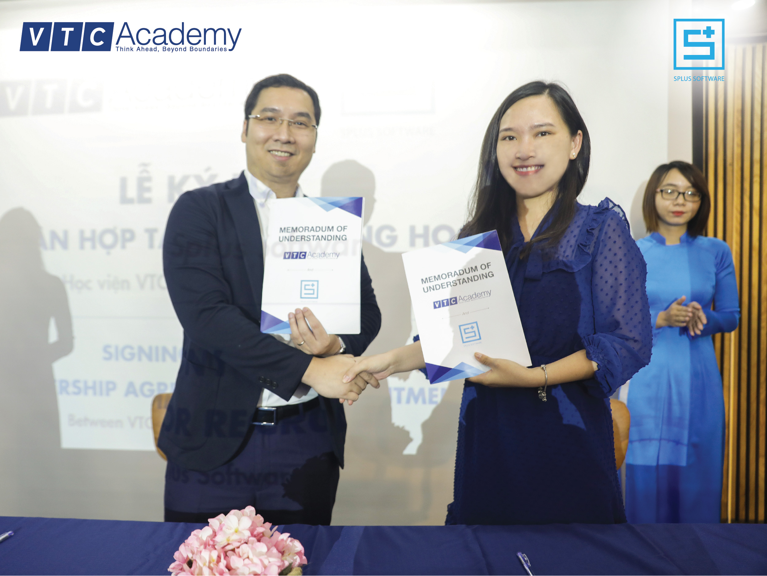 Thêm 3 doanh nghiệp ký cam kết hỗ trợ tuyển dụng cùng VTC Academy 3 vtc academy ky ket tuyen dung 2