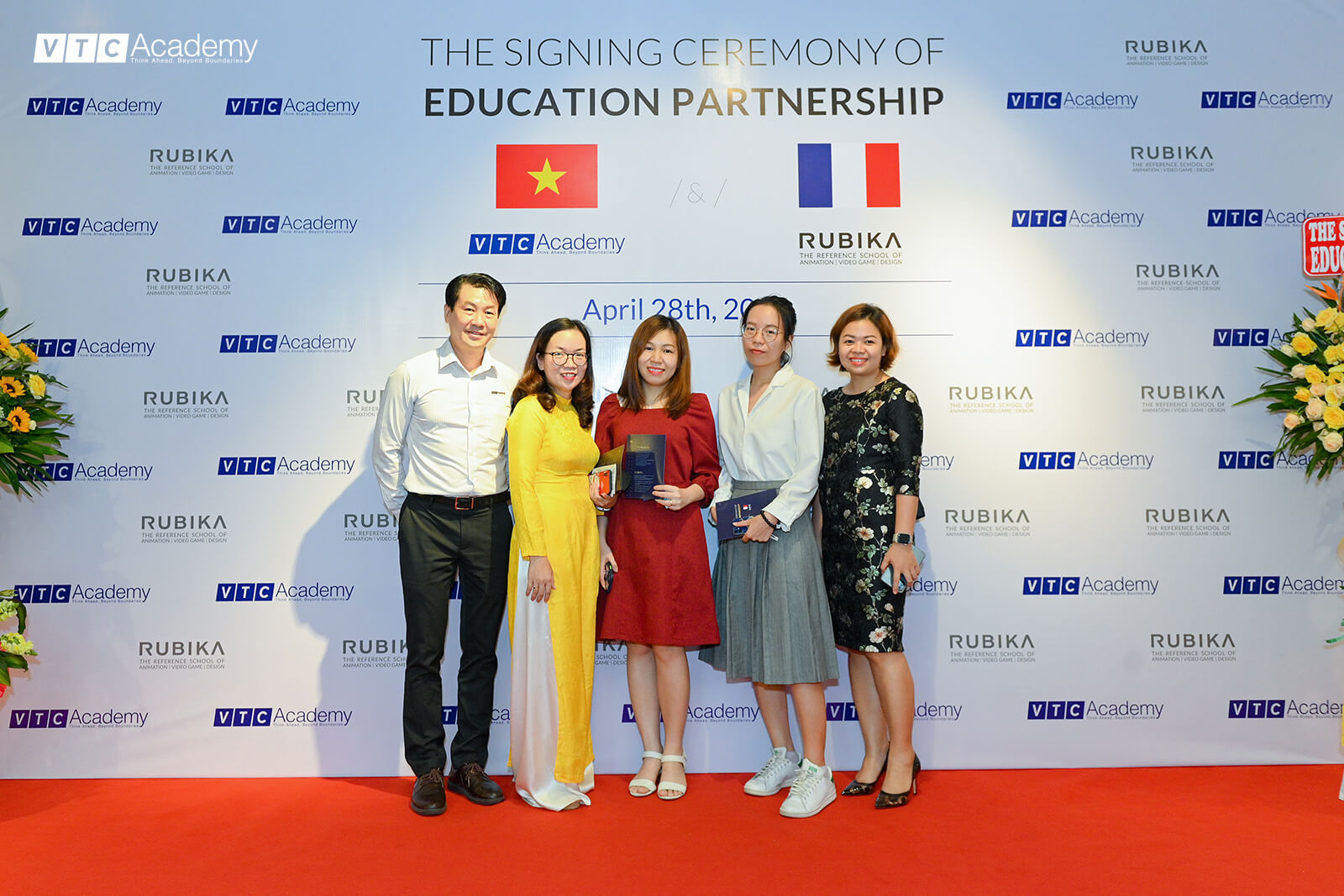 Review VTC Academy: VTC Academy ký kết thỏa thuận hợp tác giáo dục cùng Viện Thiết kế quốc tế RUBIKA (Pháp) 14 ky ket rubika 9