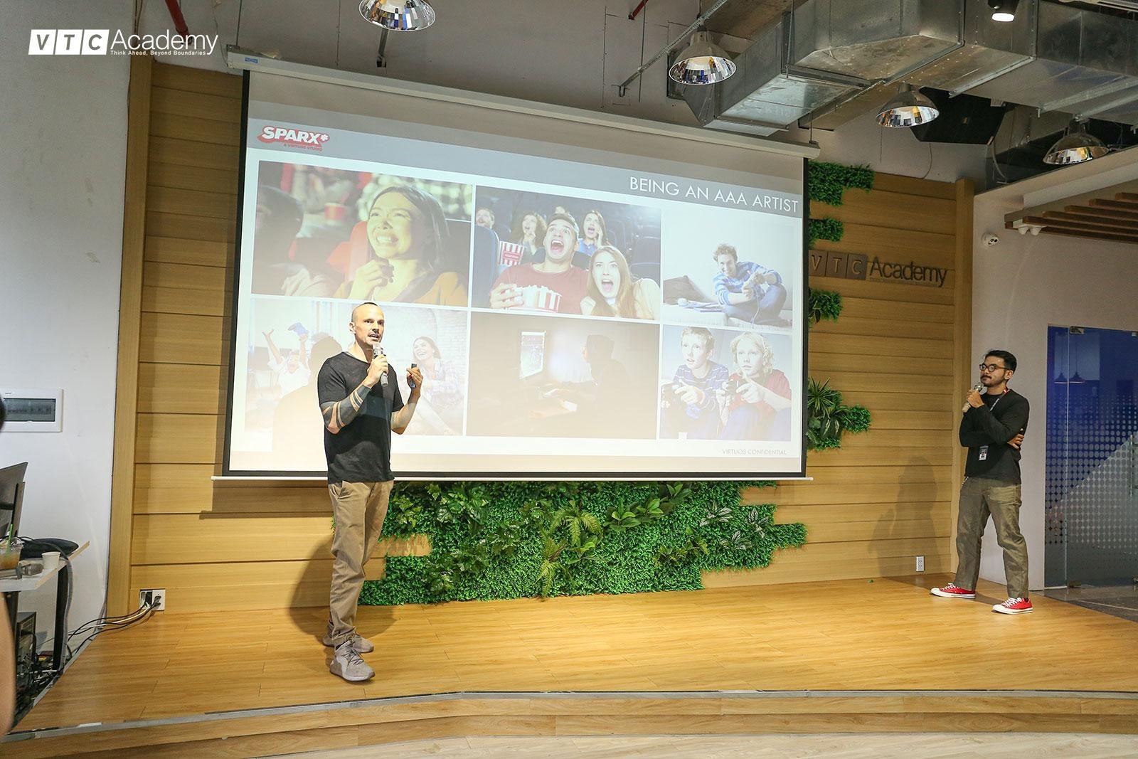 VTC Academy: 12-year nurturing professional game developers 4 Samuel Stevenin giam doc