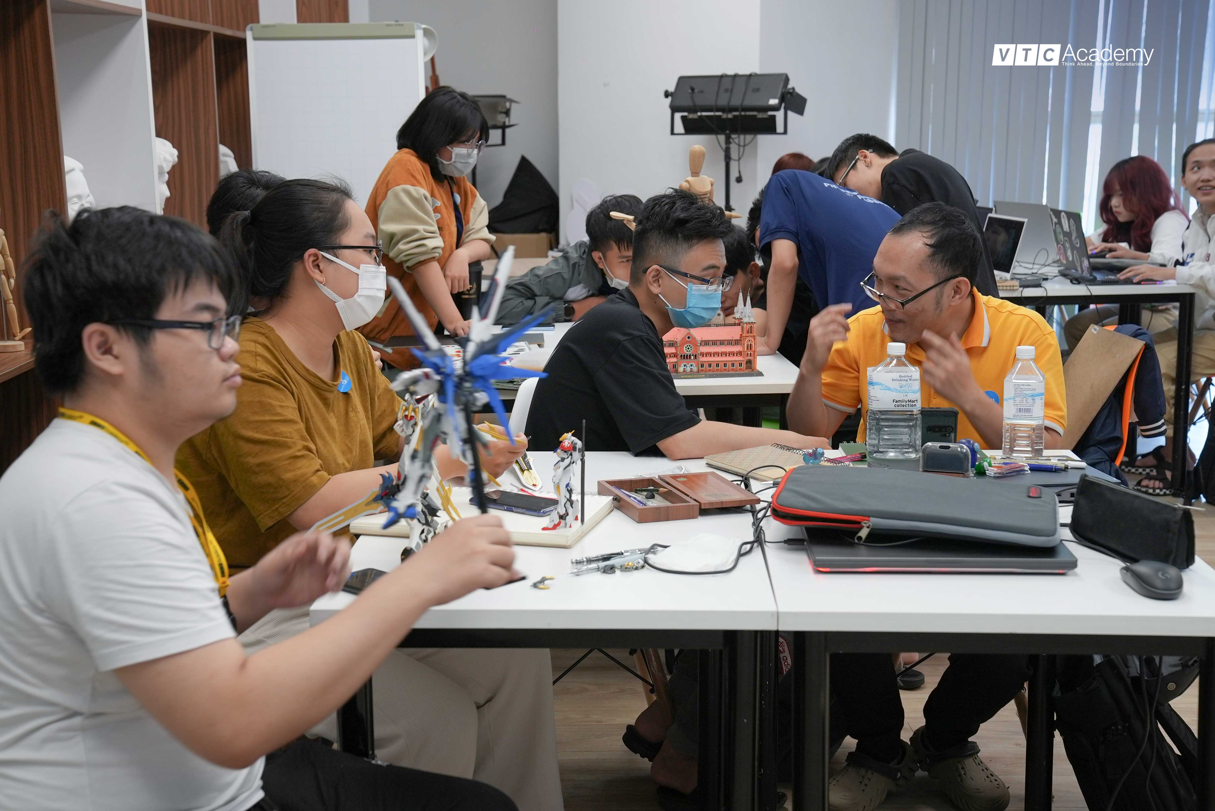 Cac ban hoc vien VTCA