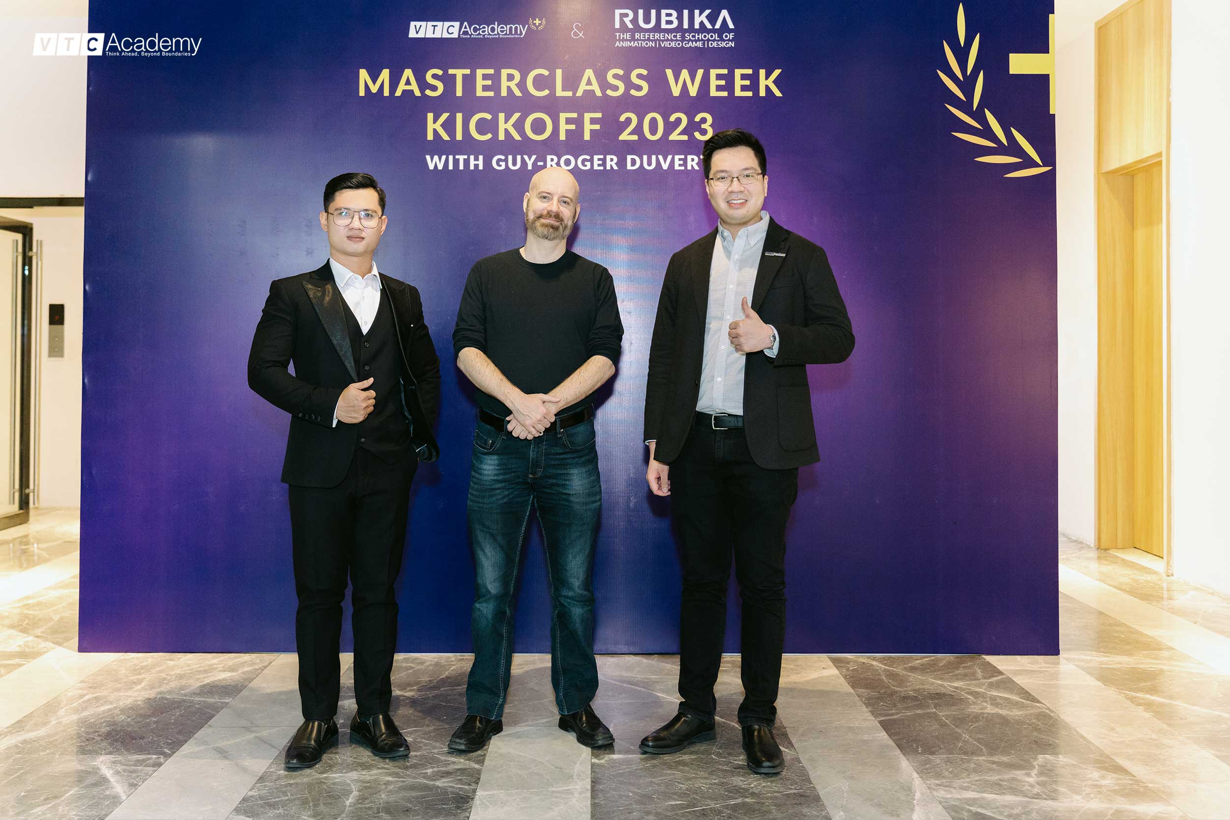 Dai dien VTCA cung ong Guy Roger Duvert