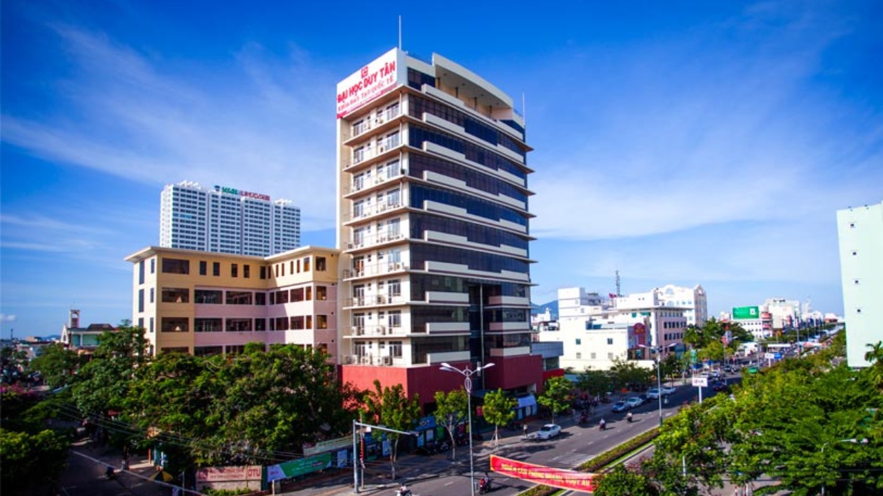 Digital Marketing học trường nào? 21 trường dạy tốt nhất Việt Nam 2024 13 dai-hoc-duy-tan