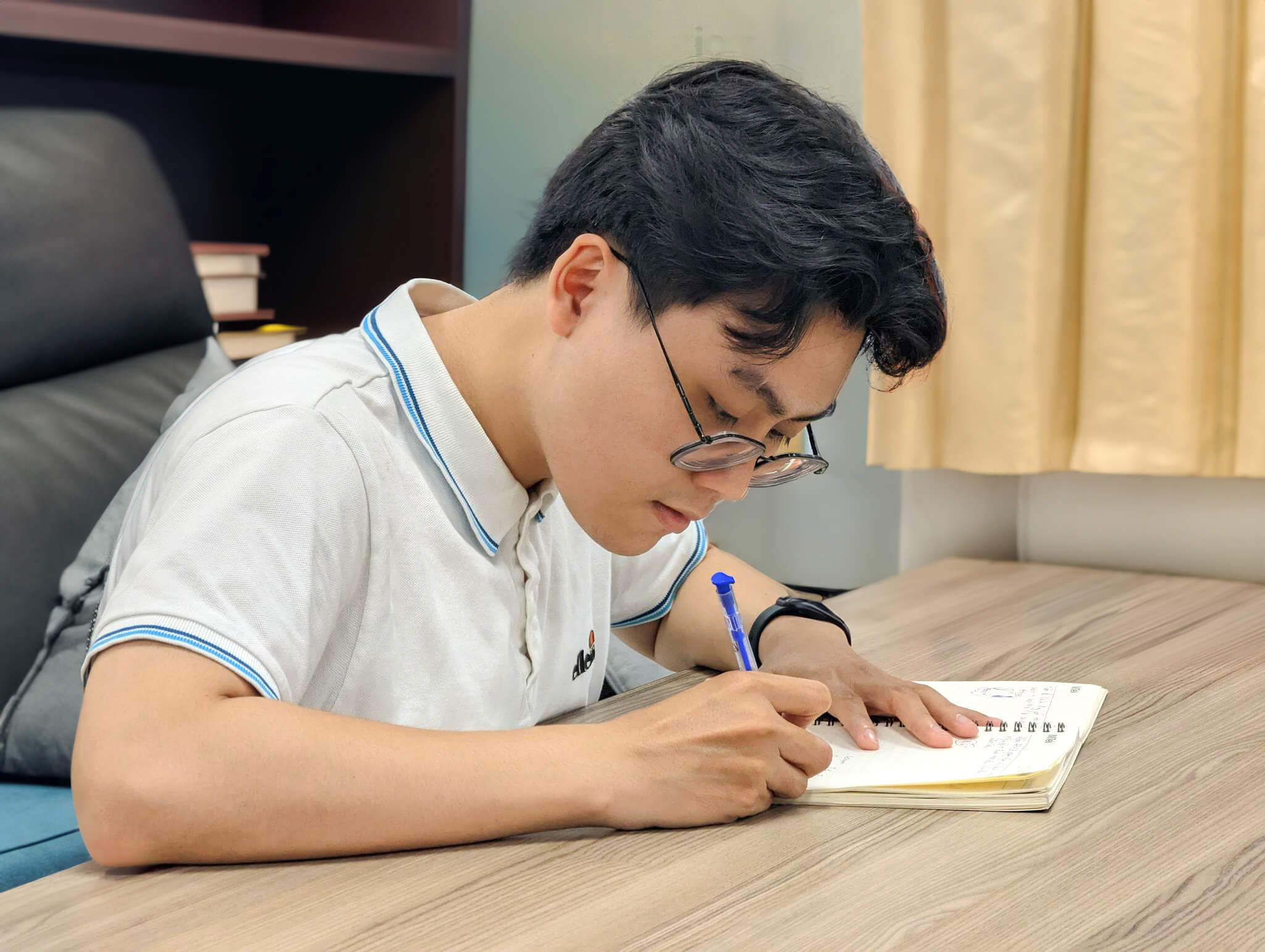 cau chuyen hoc vien 2