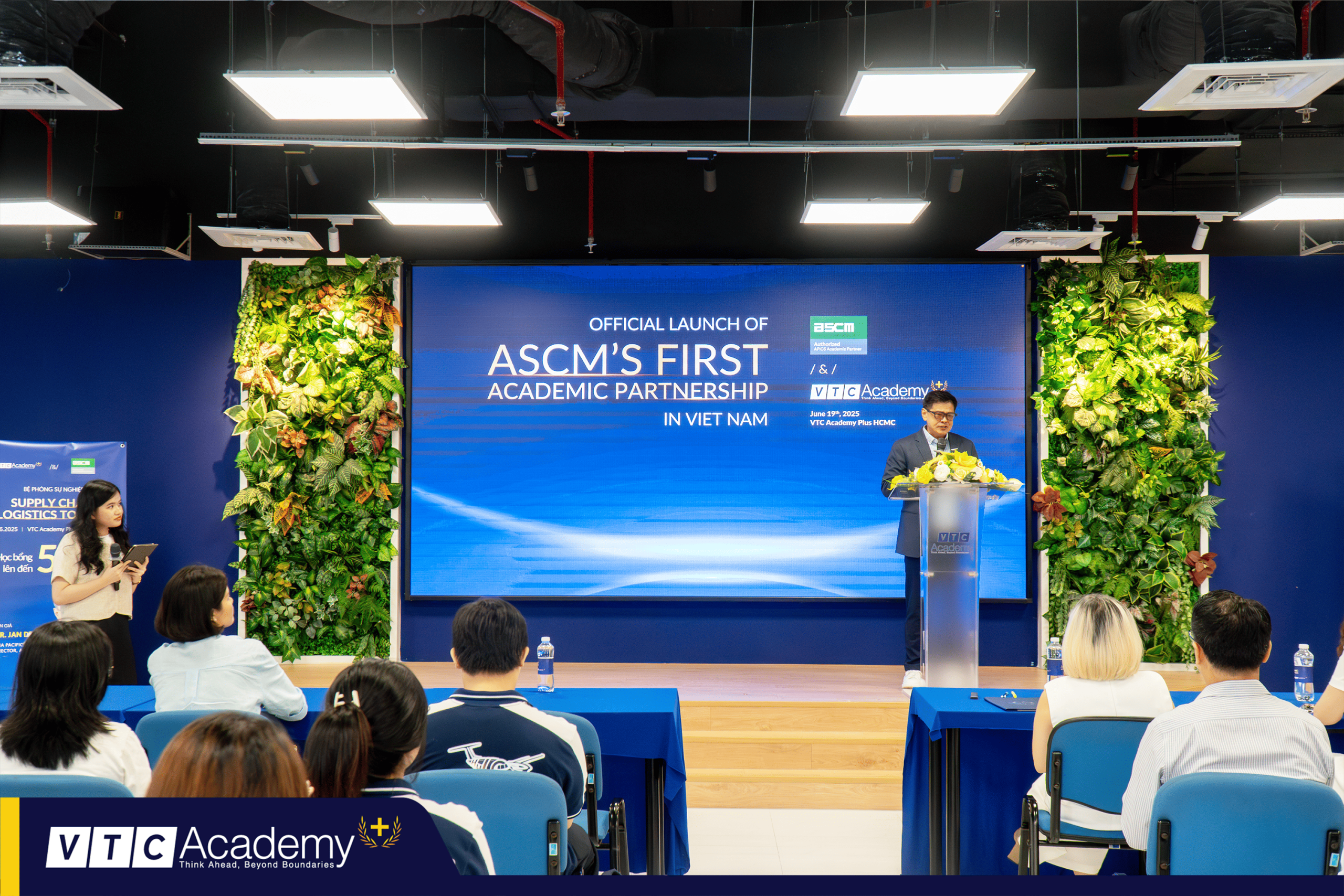 Lần đầu tiên: ASCM đồng hành cùng tổ chức giáo dục tại Việt Nam, VTC Academy, phát triển chương trình đào tạo Chuỗi cung ứng & Logistics chuẩn quốc tế 8 17 1 scaled